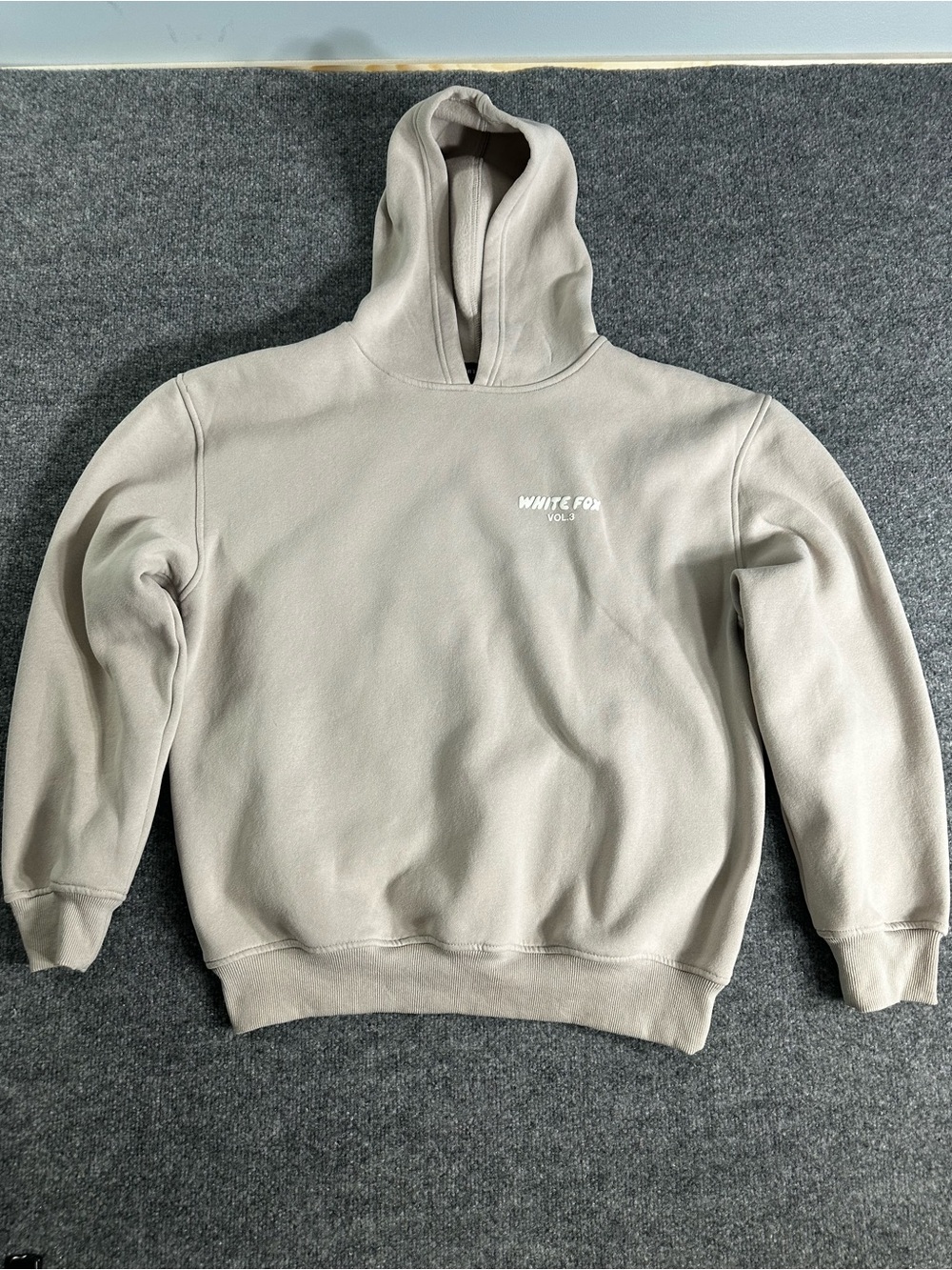 White Fox Boutique Vol. 3 Oversized Women’s Hoodie Size S/M